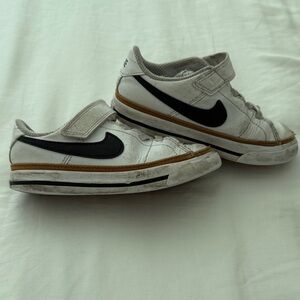 Nike Court Borough White and navy Sneakers with Tan Accents size 9